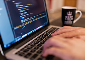 武漢新華電腦學校 湖北退役士兵定點培訓機構，助力計算機軟件開發人才培養